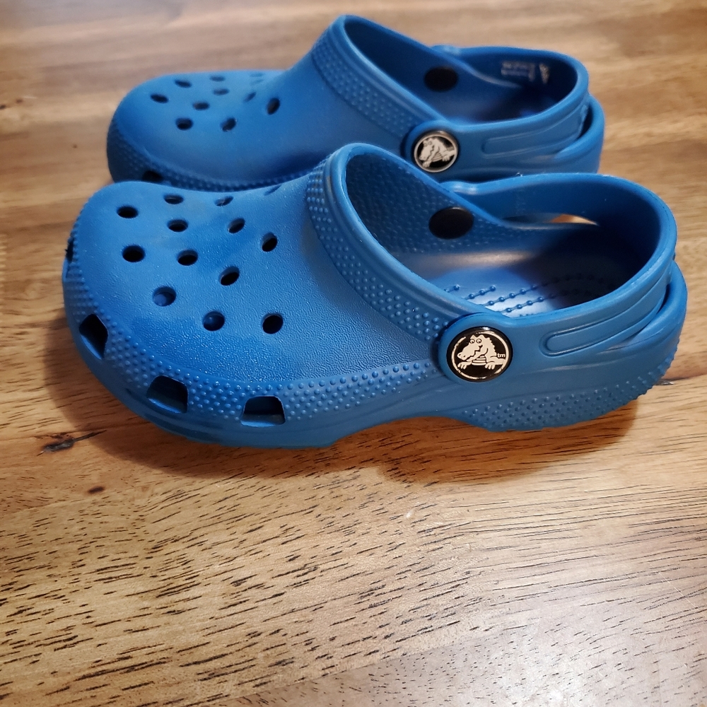 Toddler classic CROCS